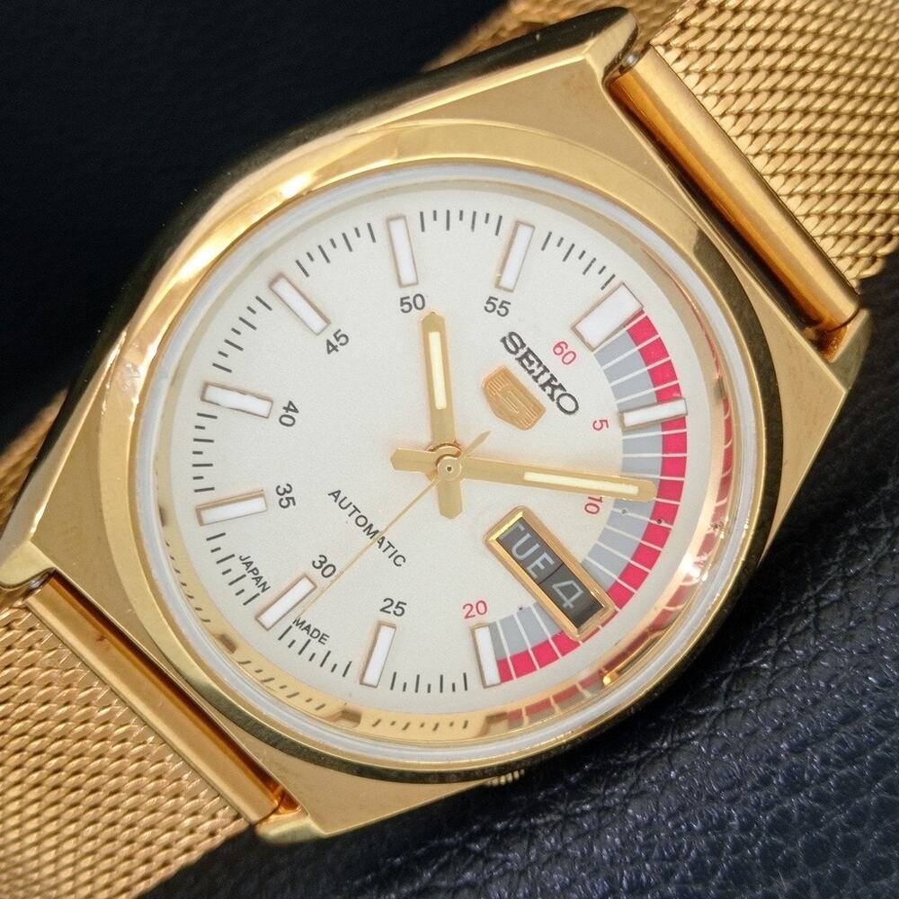 Vintage 1973 Seiko Automatic Mens Gold Watch W/daydate & Red accents